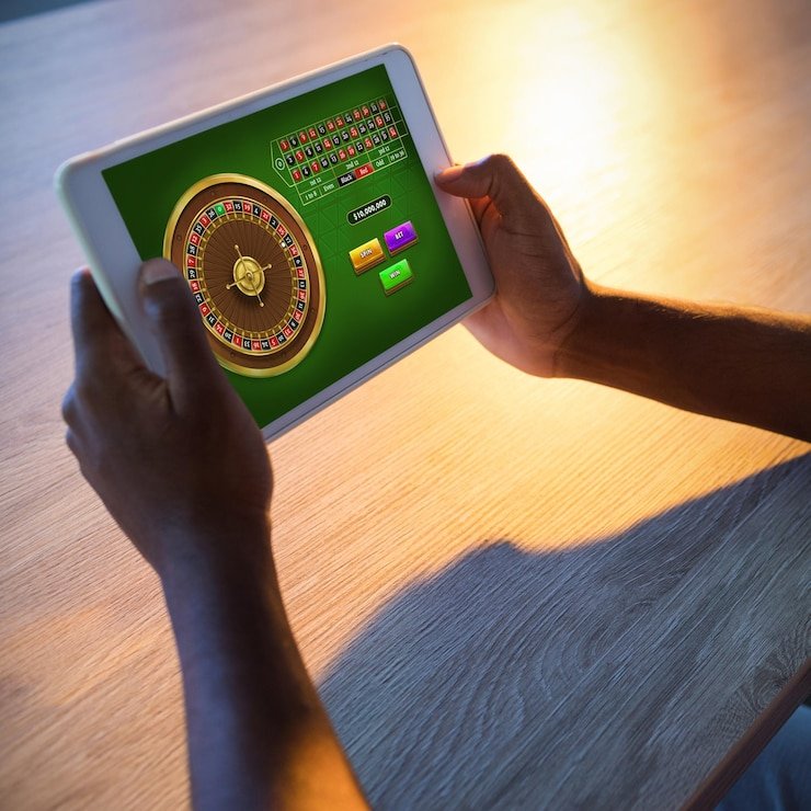 Pengguna membaca syarat dan ketentuan protogel dengan antusias